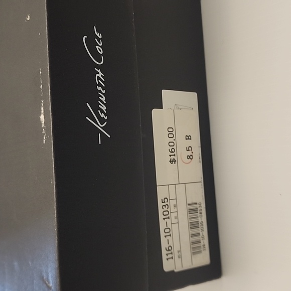 Kenneth Cole sandal stilettos - Picture 6 of 6
